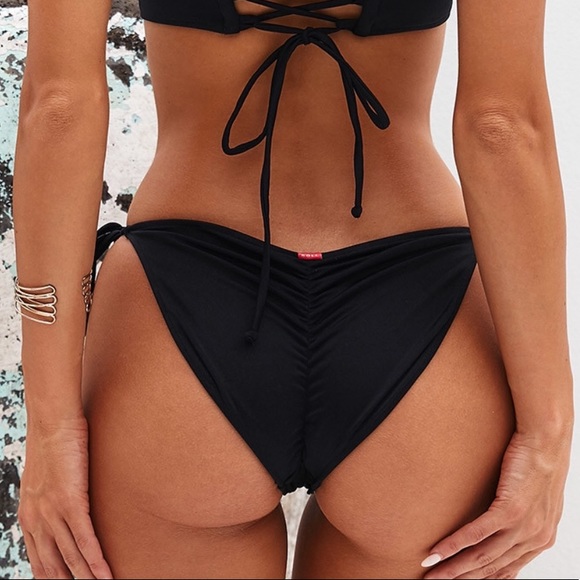 black scrunch bikini bottoms